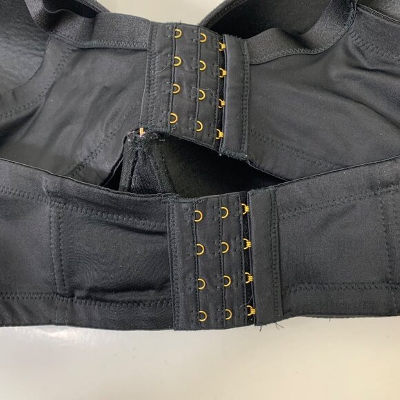 Ashley Stuart Smoothing Plunge Butterfly Bra in Black - Size 38D - Picture 6 of 9